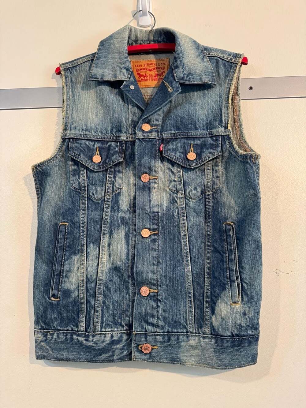 Levi's Distressed Denim Trucker Vest Size XS